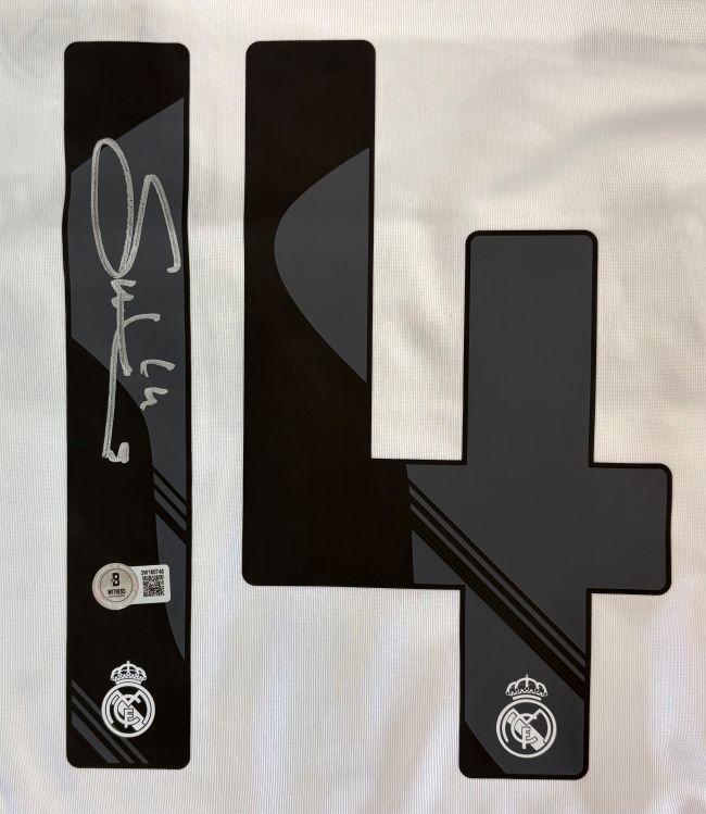 Guti Hernandez Signed Real Madrid Adidas Authentic Jersey (Beckett) at PristineAuction.com Guti Hernandez Signed Real Madrid Adidas Authentic Jersey (Beckett) at PristineAuction.com