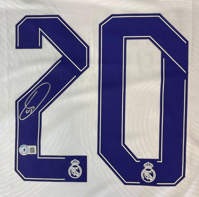 Vinicius Jr. Signed Real Madrid Adidas Authentic Jersey (Beckett) at PristineAuction.com Vinicius Jr. Signed Real Madrid Adidas Authentic Jersey (Beckett) at PristineAuction.com