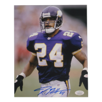 Robert Griffith Signed Vikings 8x10 Photo (JSA) at PristineAuction.com