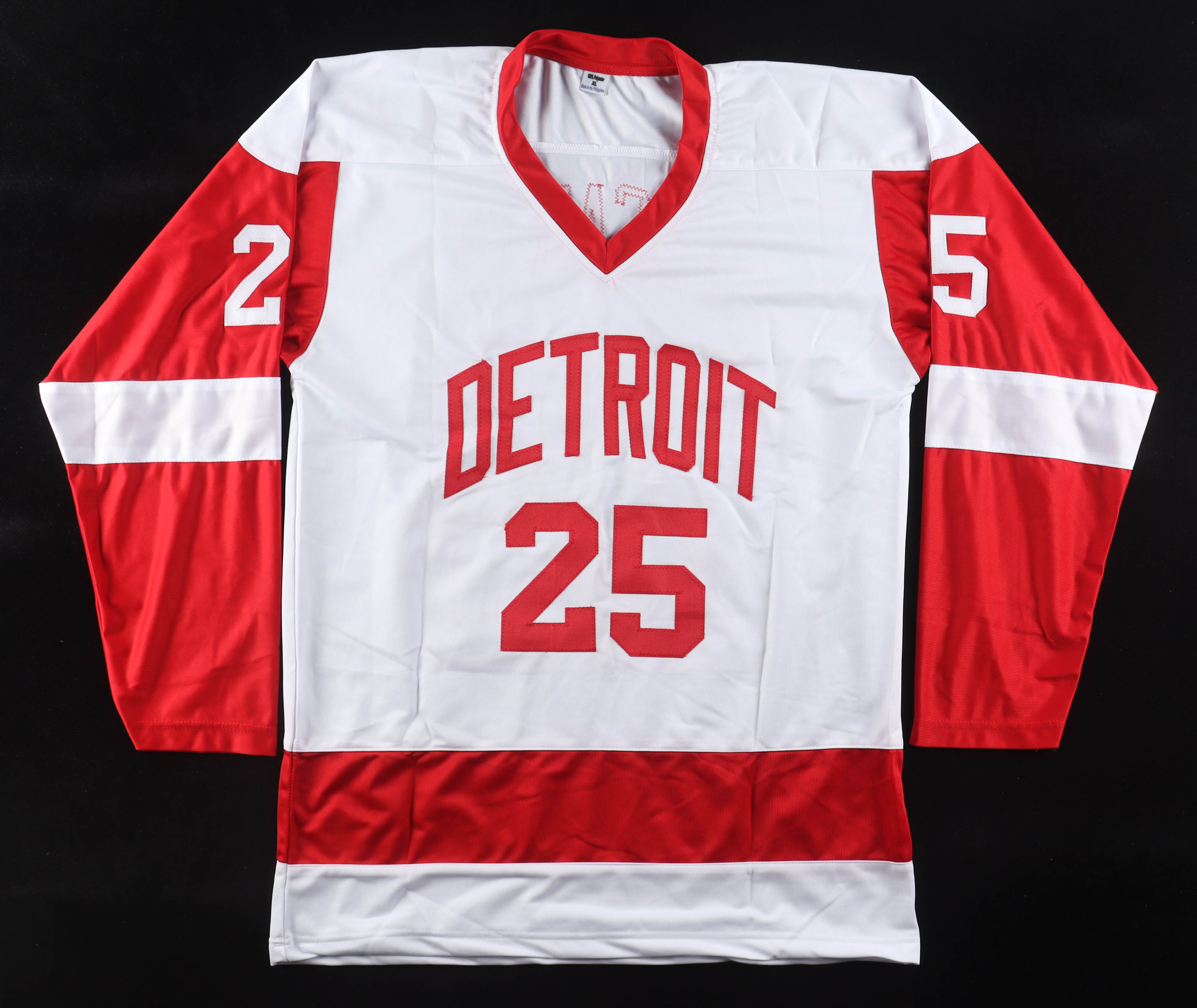 Darren McCarty Signed Jersey Inscribed "4x SC Champ" (Beckett) at PristineAuction.com Darren McCarty Signed Jersey Inscribed "4x SC Champ" (Beckett) at PristineAuction.com