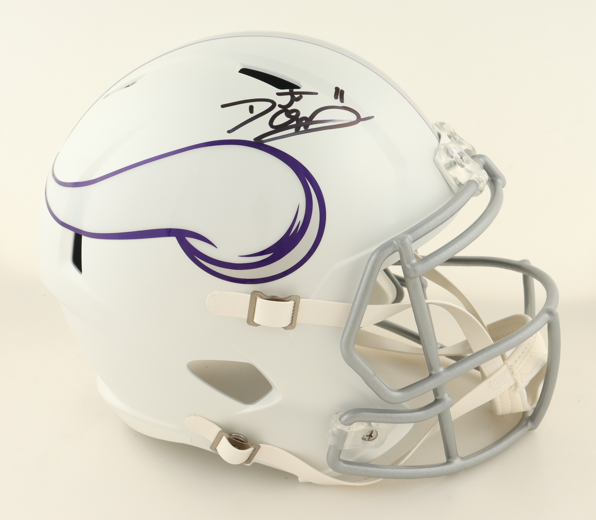 Daunte Culpepper Signed Vikings Full-Size Matte White Speed Helmet (JSA) at PristineAuction.com Daunte Culpepper Signed Vikings Full-Size Matte White Speed Helmet (JSA) at PristineAuction.com