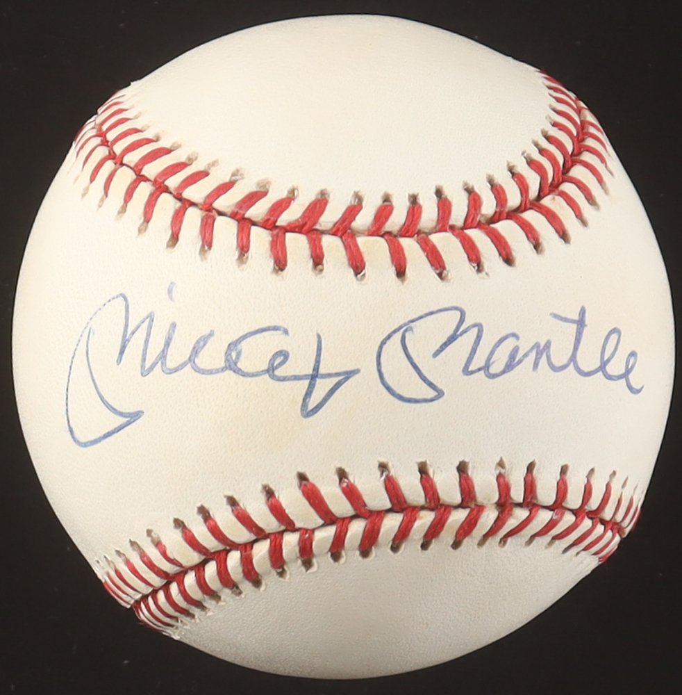 Mickey Mantle Signed OAL Baseball (Beckett) at PristineAuction.com Mickey Mantle Signed OAL Baseball (Beckett) at PristineAuction.com
