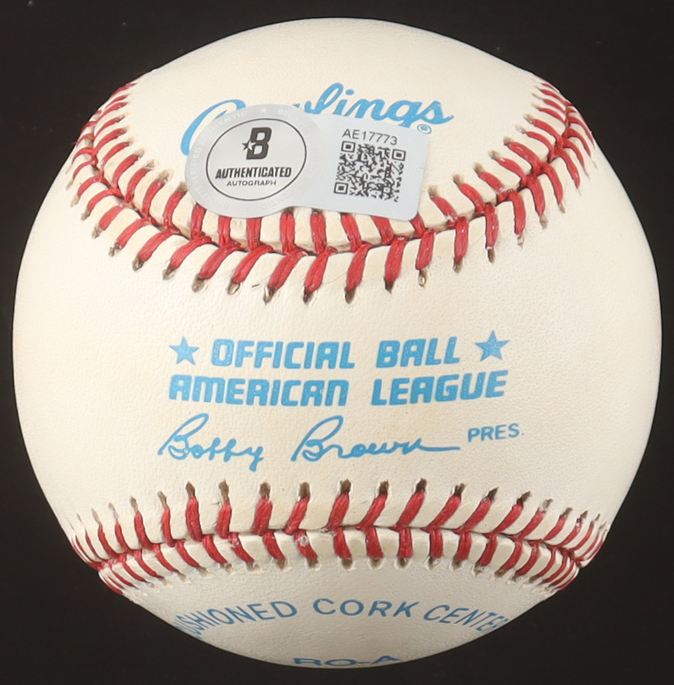 Mickey Mantle Signed OAL Baseball (Beckett) at PristineAuction.com Mickey Mantle Signed OAL Baseball (Beckett) at PristineAuction.com