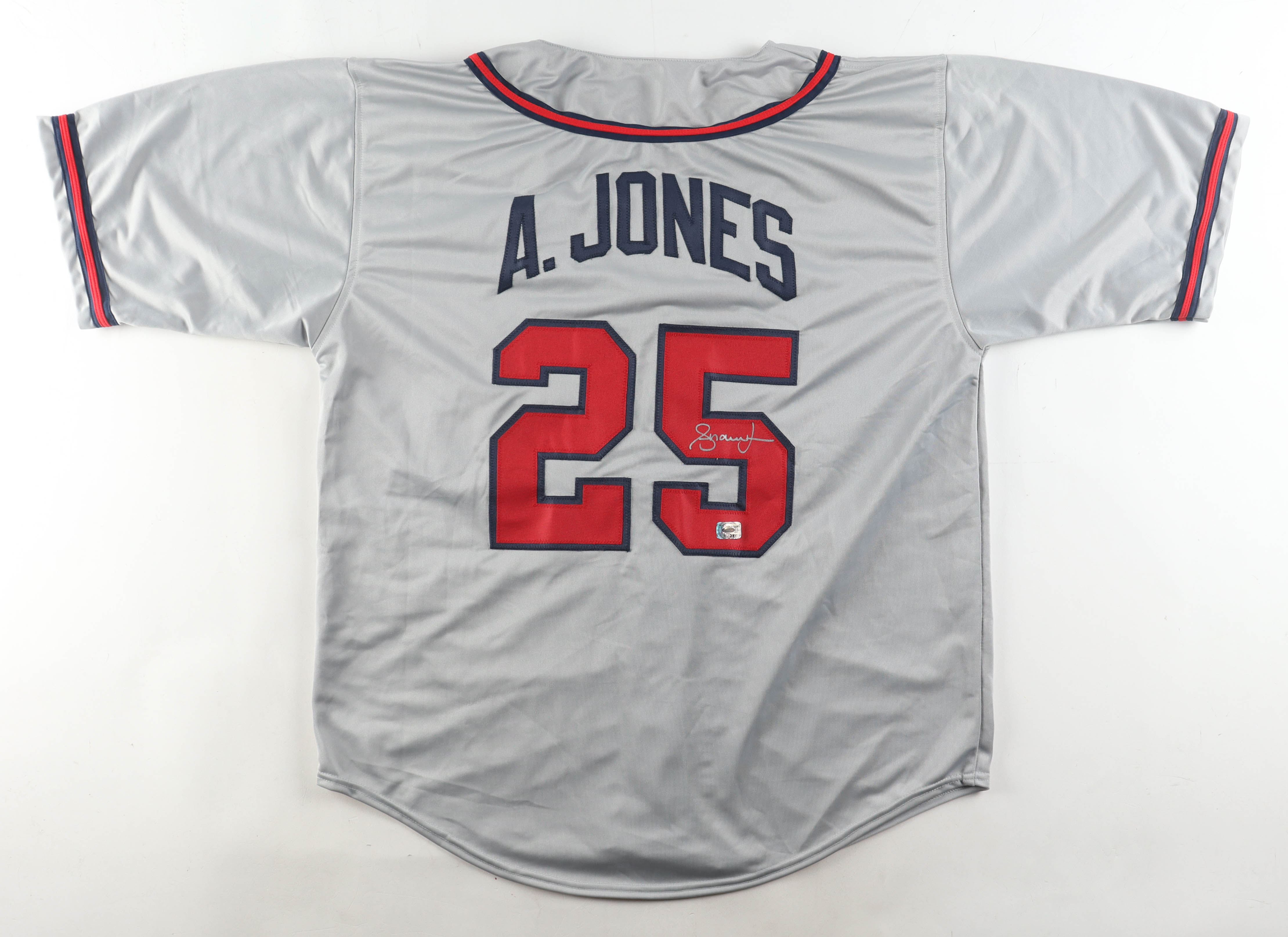 Andruw Jones Signed Jersey (Wilder) at PristineAuction.com Andruw Jones Signed Jersey (Wilder) at PristineAuction.com