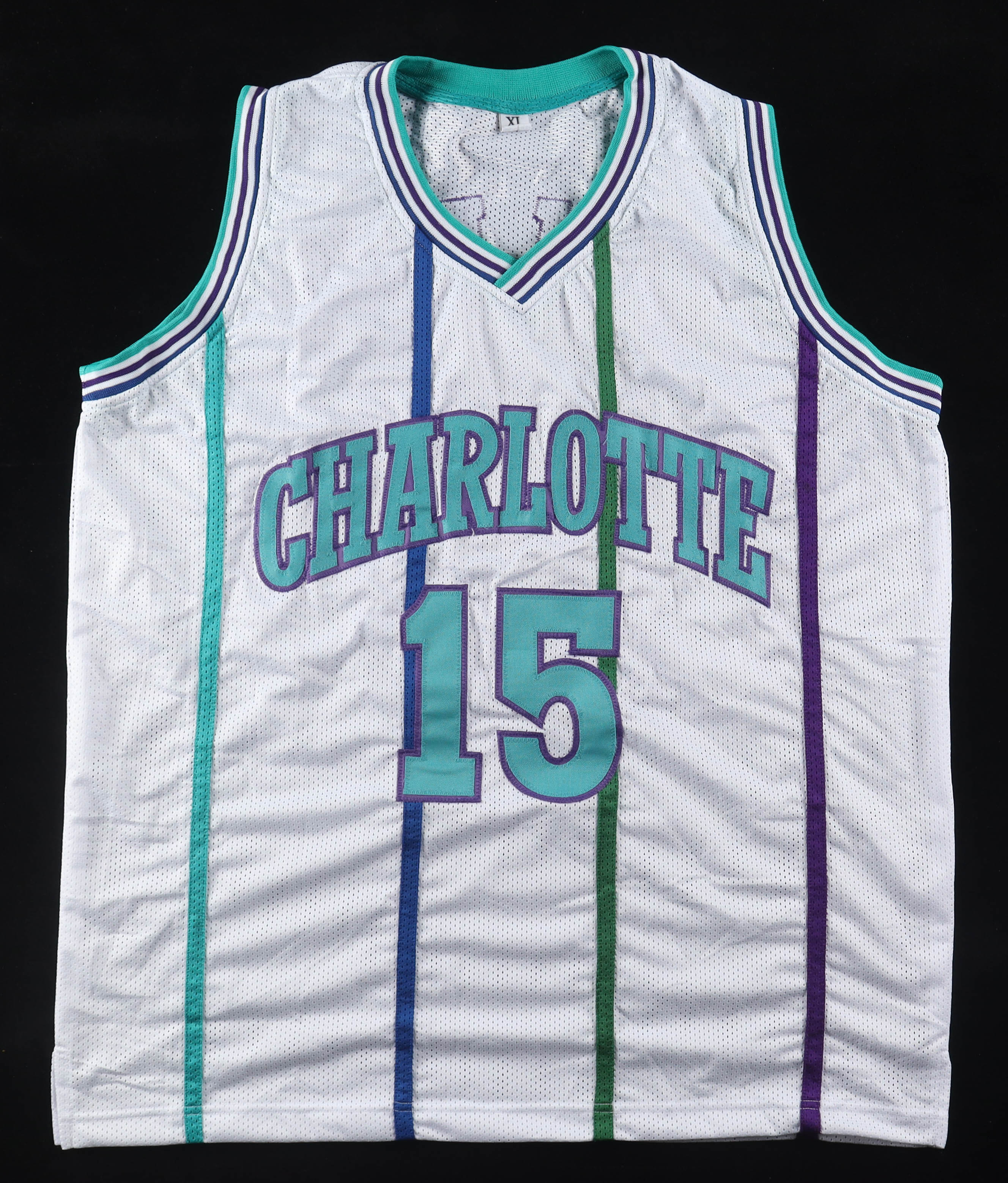 Kemba Walker Signed Jersey (AWM) at PristineAuction.com Kemba Walker Signed Jersey (AWM) at PristineAuction.com
