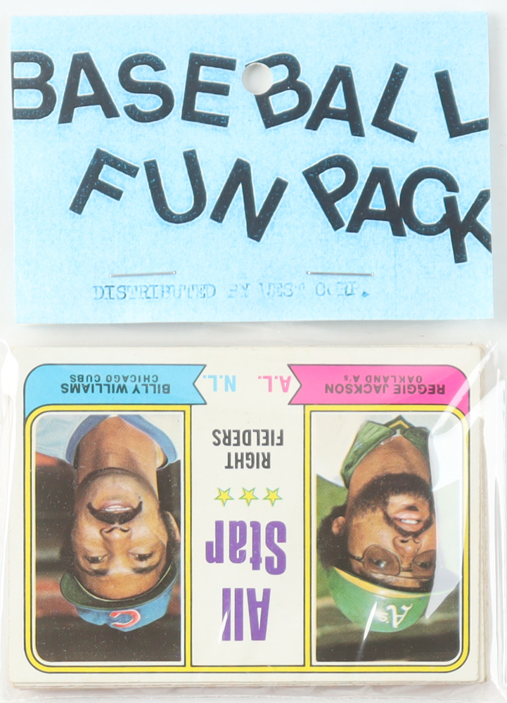 1974 Topps Baseball Card Fun Pack with (10) Cards at PristineAuction.com 1974 Topps Baseball Card Fun Pack with (10) Cards at PristineAuction.com
