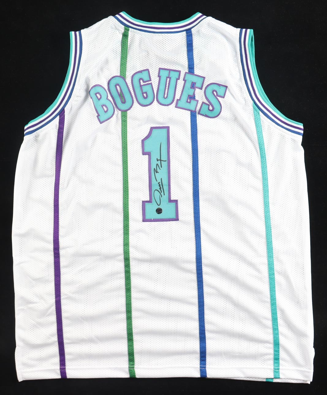 Muggsy Bogues Signed Jersey (AWM) at PristineAuction.com Muggsy Bogues Signed Jersey (AWM) at PristineAuction.com
