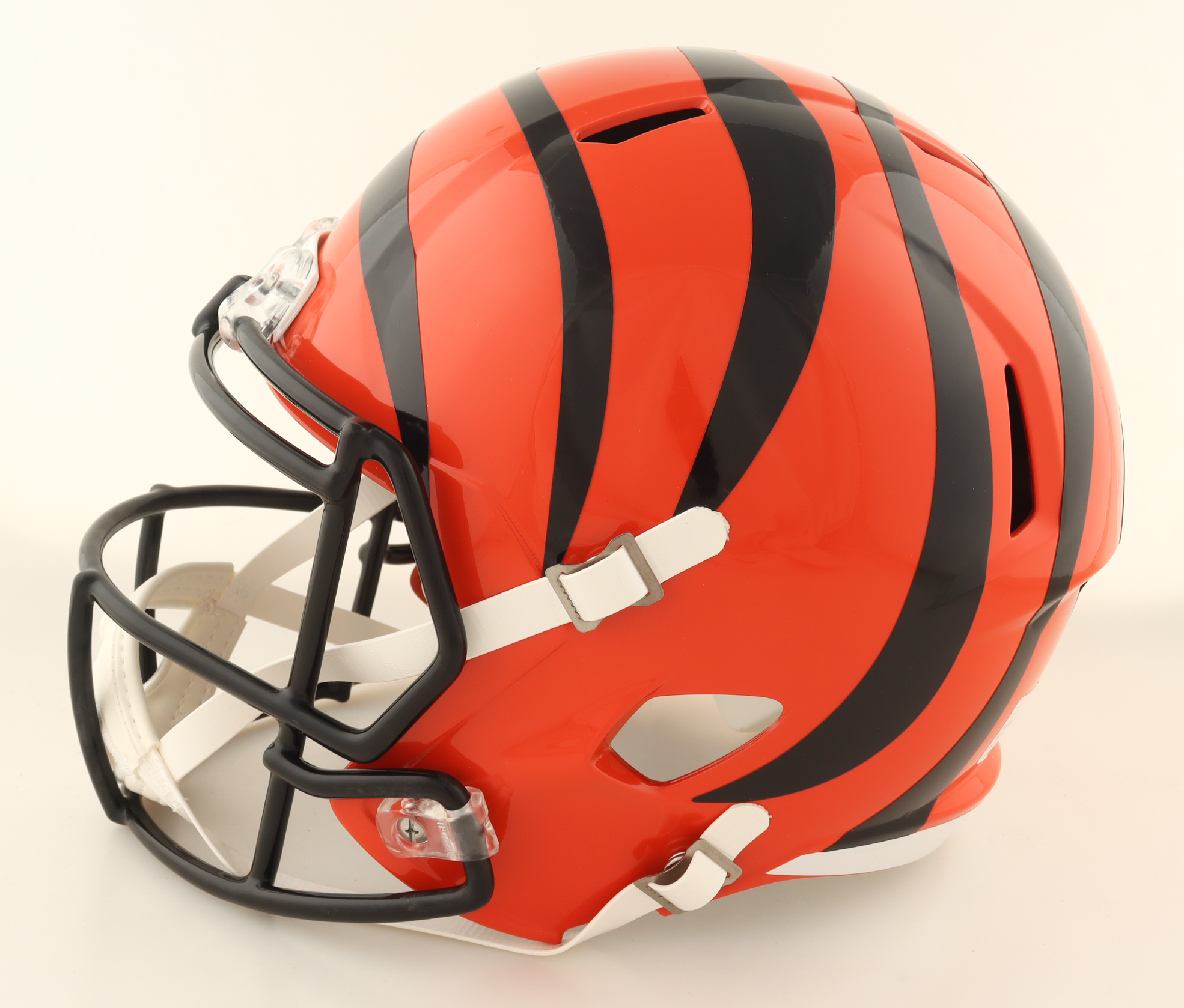 Ken Anderson Signed Bengals Full-Size Speed Helmet Inscribed "1981 NFL MVP" (Authentic Ink) at PristineAuction.com Ken Anderson Signed Bengals Full-Size Speed Helmet Inscribed "1981 NFL MVP" (Authentic Ink) at PristineAuction.com