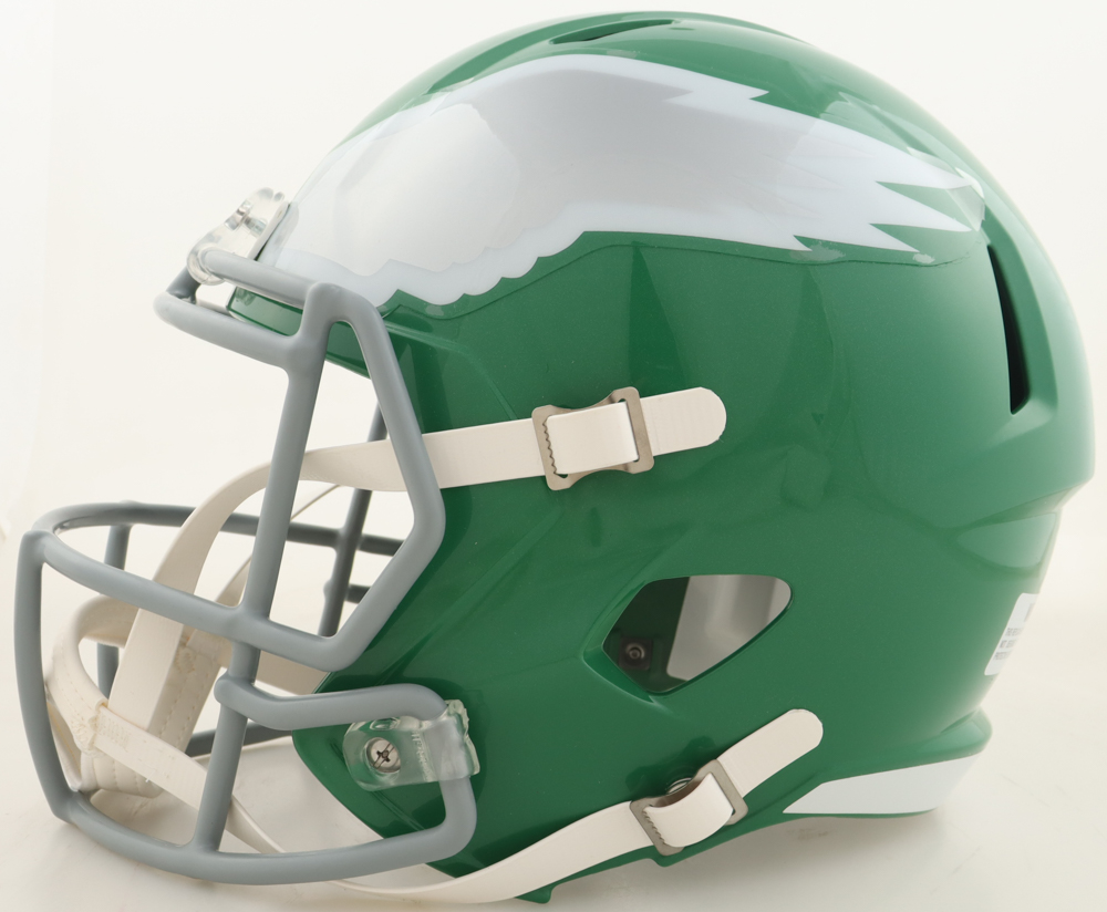 Saquon Barkley Signed Eagles Full-Size Alternate Speed Helmet (Beckett) at PristineAuction.com Saquon Barkley Signed Eagles Full-Size Alternate Speed Helmet (Beckett) at PristineAuction.com