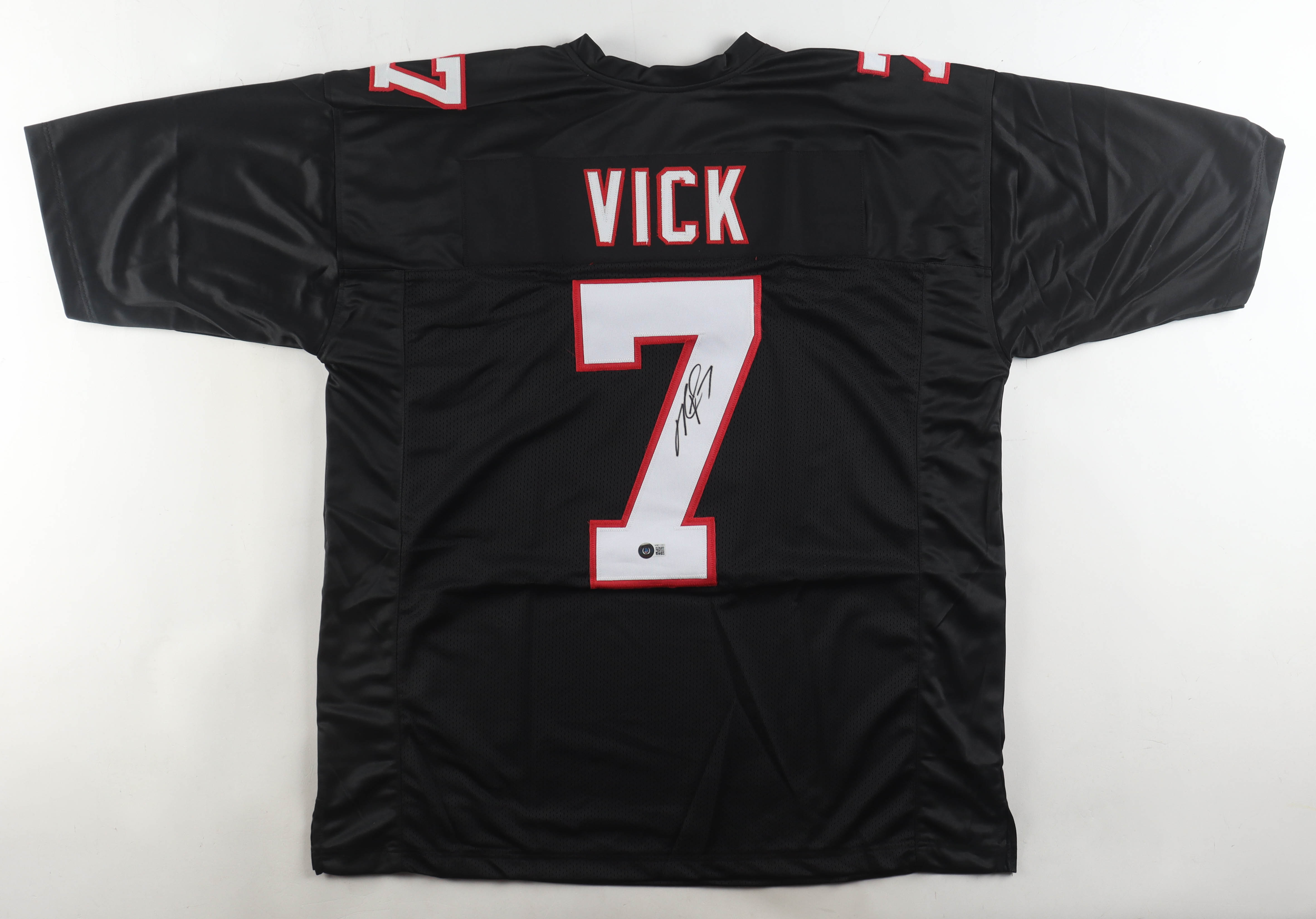Michael Vick Signed Jersey (Beckett) at PristineAuction.com Michael Vick Signed Jersey (Beckett) at PristineAuction.com