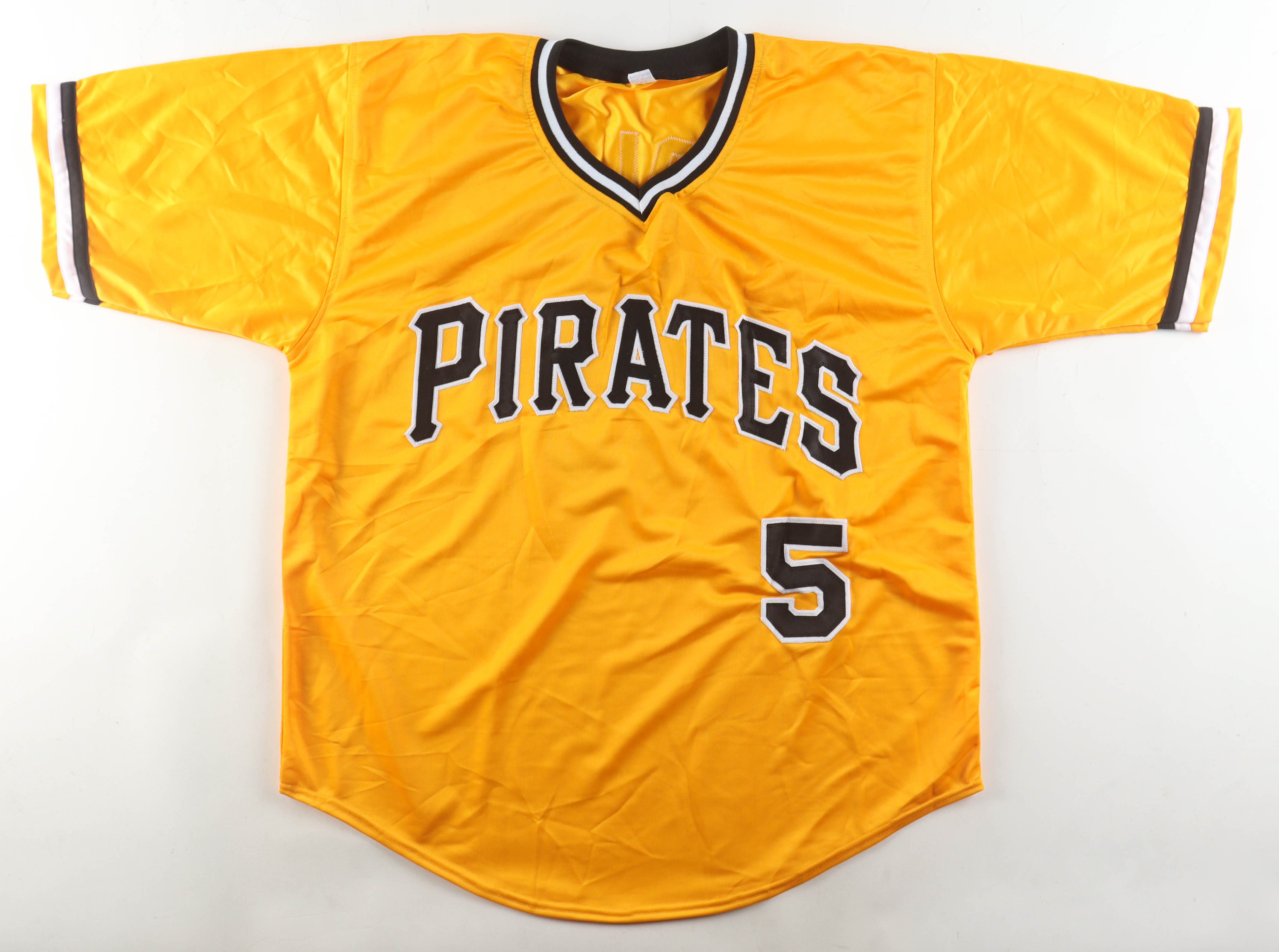 Bill Madlock Signed Jersey (Wilder) at PristineAuction.com Bill Madlock Signed Jersey (Wilder) at PristineAuction.com