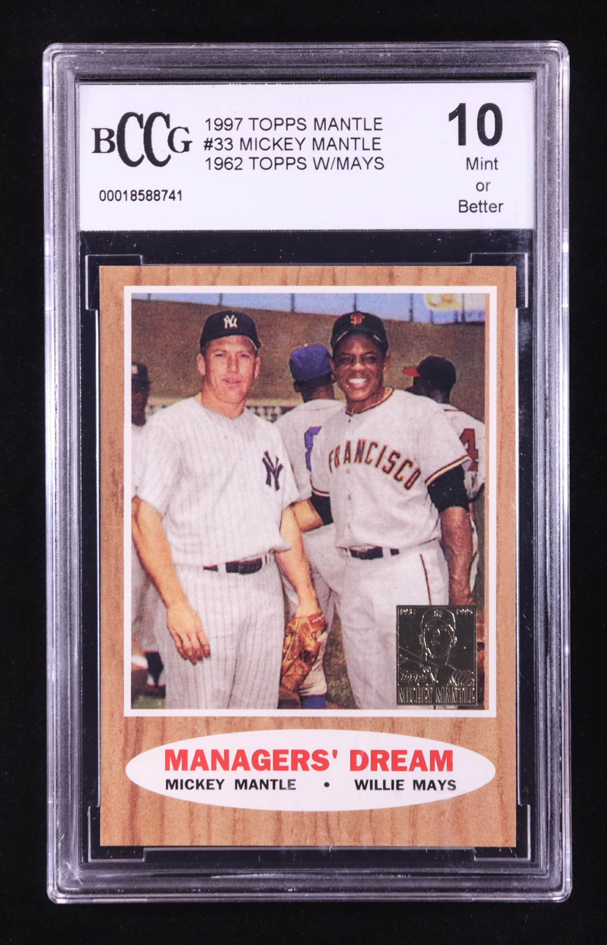 Mickey Mantle 1996 Topps Mantle #33 1962 Topps (BCCG 10) at PristineAuction.com Mickey Mantle 1996 Topps Mantle #33 1962 Topps (BCCG 10) at PristineAuction.com