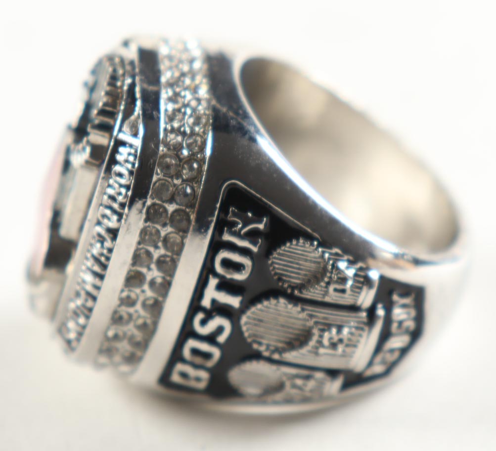 2013 Boston Red Sox Commemorative World Series MLB Replica Championship Ring at PristineAuction.com 2013 Boston Red Sox Commemorative World Series MLB Replica Championship Ring at PristineAuction.com