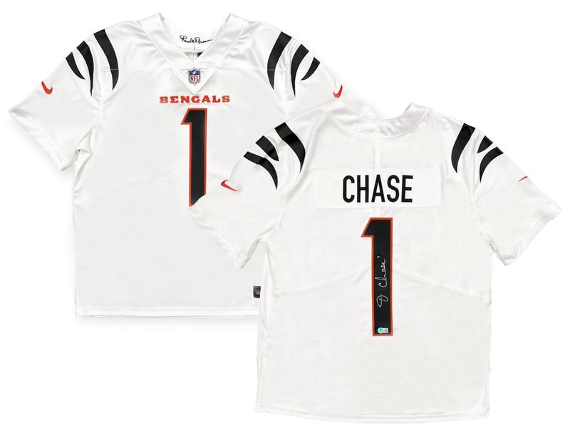 Ja'Marr Chase Signed Bengals Nike Authentic Jersey (Beckett) at PristineAuction.com Ja'Marr Chase Signed Bengals Nike Authentic Jersey (Beckett) at PristineAuction.com