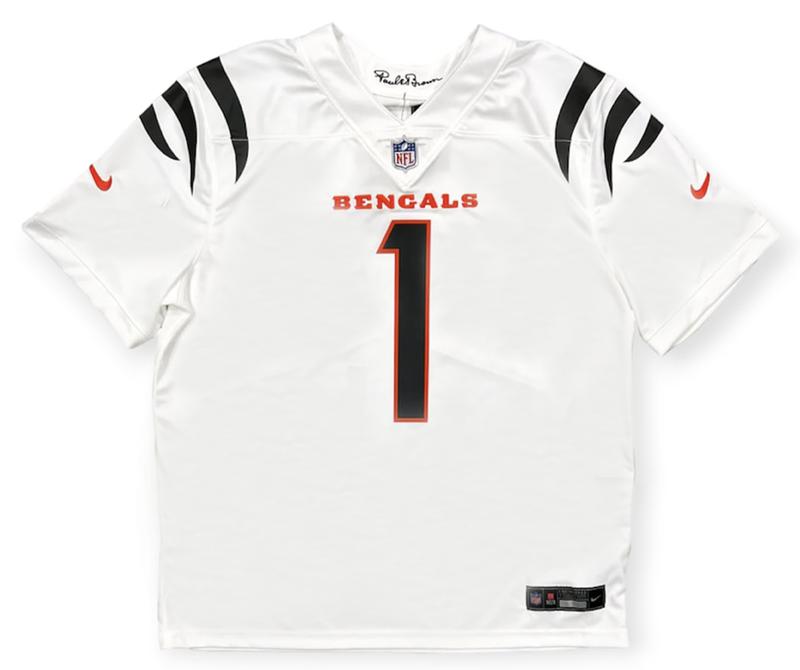 Ja'Marr Chase Signed Bengals Nike Authentic Jersey (Beckett) at PristineAuction.com Ja'Marr Chase Signed Bengals Nike Authentic Jersey (Beckett) at PristineAuction.com