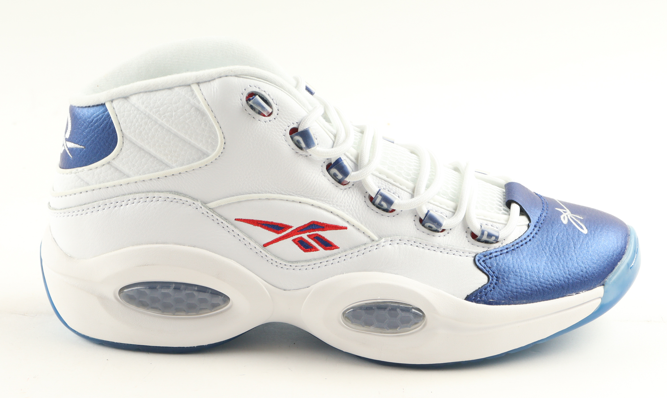 Allen Iverson Signed Reebok Basketball Shoe (Beckett) at PristineAuction.com Allen Iverson Signed Reebok Basketball Shoe (Beckett) at PristineAuction.com