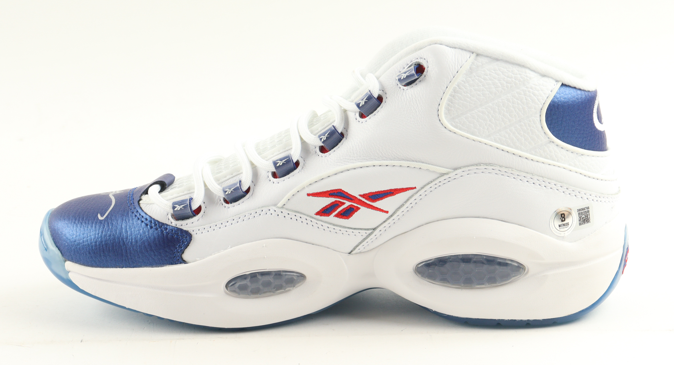 Allen Iverson Signed Reebok Basketball Shoe (Beckett) at PristineAuction.com Allen Iverson Signed Reebok Basketball Shoe (Beckett) at PristineAuction.com