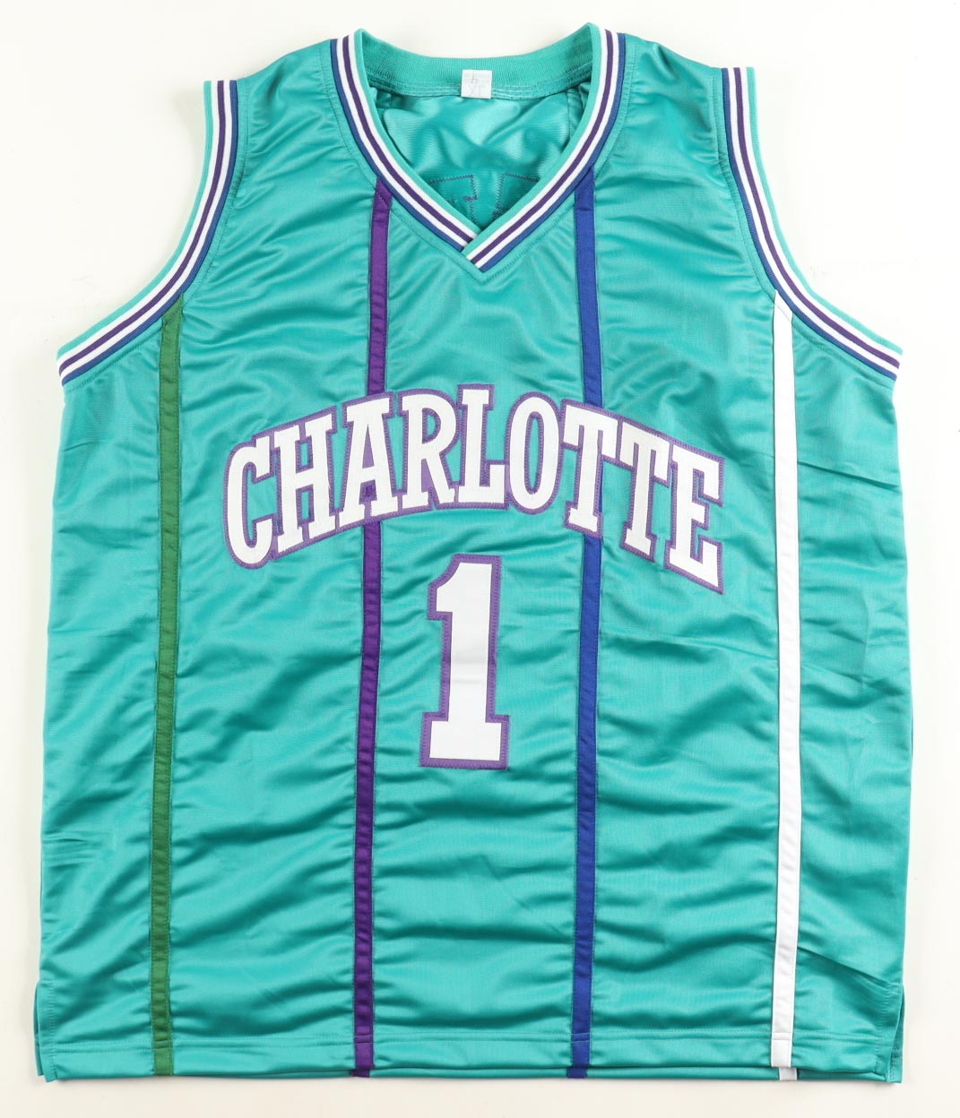 Muggsy Bogues Signed Jersey (Authentic Ink) at PristineAuction.com Muggsy Bogues Signed Jersey (Authentic Ink) at PristineAuction.com
