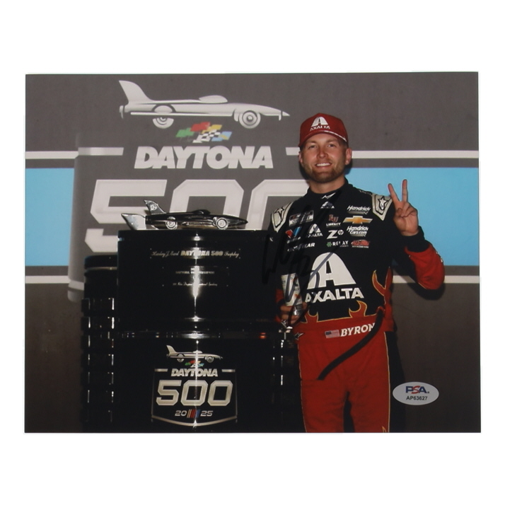 William Byron Signed NASCAR 8x10 Photo (PSA) at PristineAuction.com William Byron Signed NASCAR 8x10 Photo (PSA) at PristineAuction.com