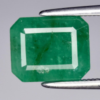 2.91 Carats Loose Emerald | Estimated Retail Value: $2,850 (UGL) at PristineAuction.com