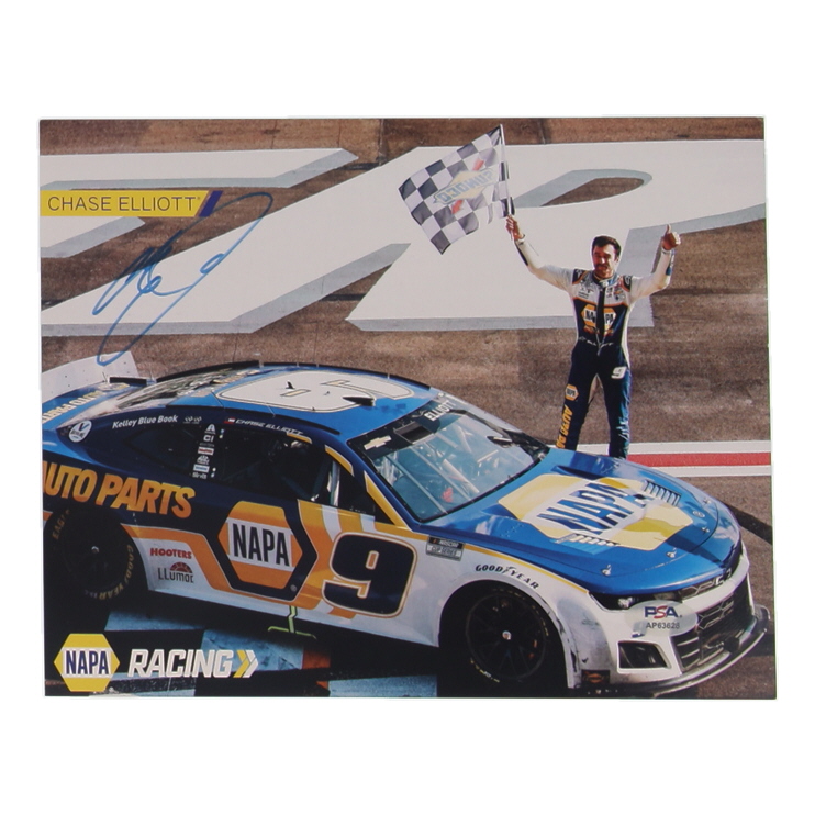 Chase Elliott Signed NASCAR 8x10 Photo (PSA) at PristineAuction.com Chase Elliott Signed NASCAR 8x10 Photo (PSA) at PristineAuction.com