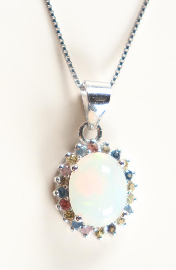 2.25 CTW Sapphire & Opal Necklace | Estimated Retail Value: $1,700 (UGL) at PristineAuction.com 2.25 CTW Sapphire & Opal Necklace | Estimated Retail Value: $1,700 (UGL) at PristineAuction.com
