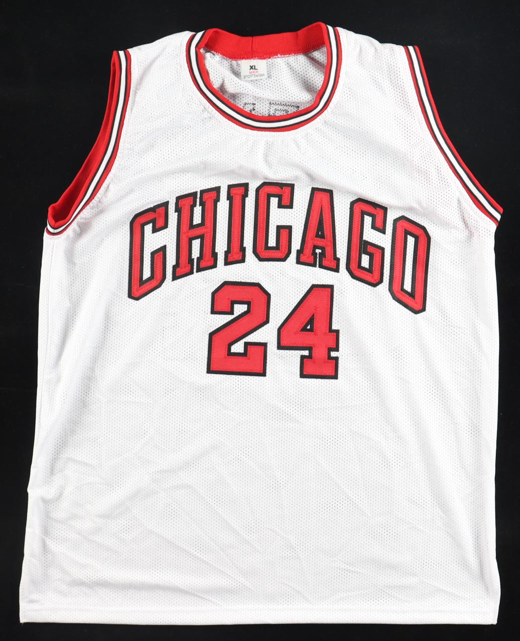 Noa Essengue Signed Jersey (Beckett) at PristineAuction.com Noa Essengue Signed Jersey (Beckett) at PristineAuction.com