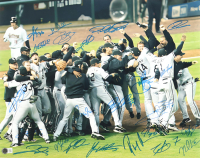 2005 White Sox 16x20 Photo Team-Signed By (23) with Ozzie Guillen, Frank Thomas, Luis Vizcaino, Paul Konerko (Beckett) at PristineAuction.com