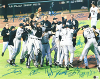 2005 White Sox 16x20 Photo Team-Signed By (23) with Ozzie Guillen, Frank Thomas, Luis Vizcaino, Paul Konerko (Beckett) at PristineAuction.com