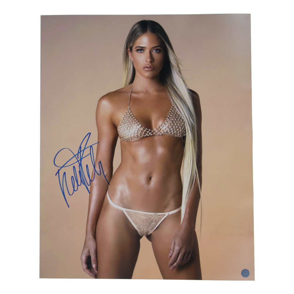 Kelly Kelly Signed 16x20 Photo (Authentic Ink) at PristineAuction.com