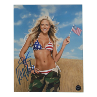 Kelly Kelly Signed 8x10 Photo (Authentic Ink) at PristineAuction.com