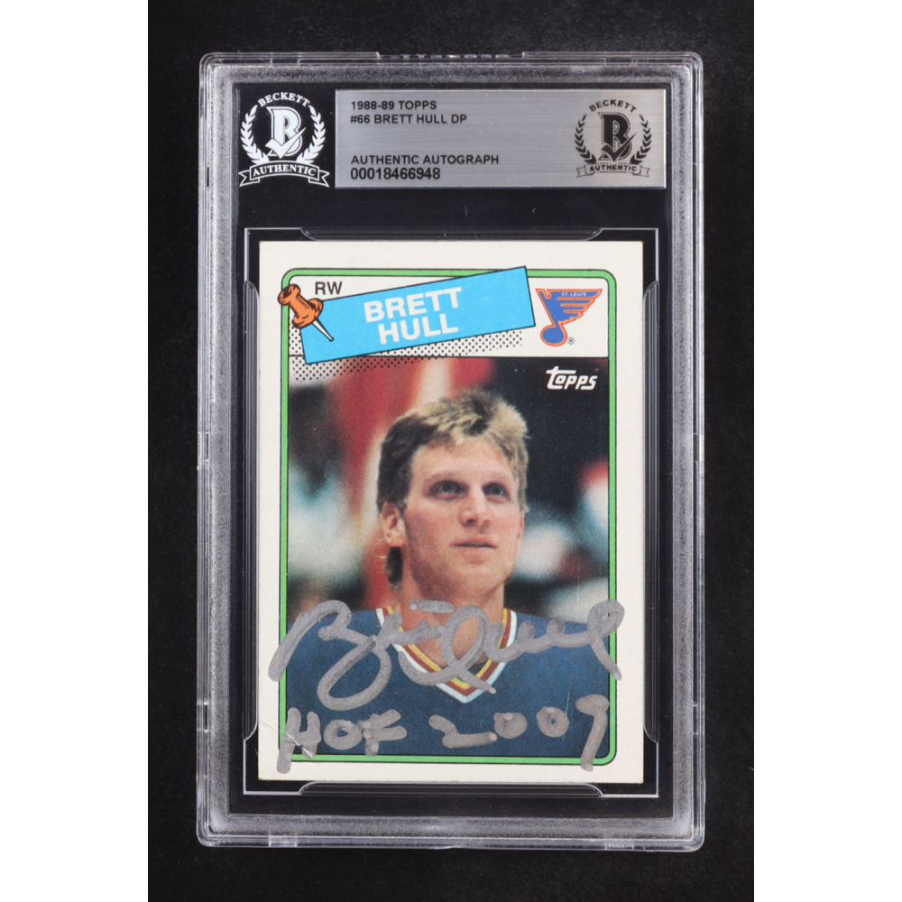 Brett Hull Signed 1988-89 Topps Inscribed "HOF 2009" Auto #66 RC (Beckett | Autograph Grade BGS Authentic) at PristineAuction.com