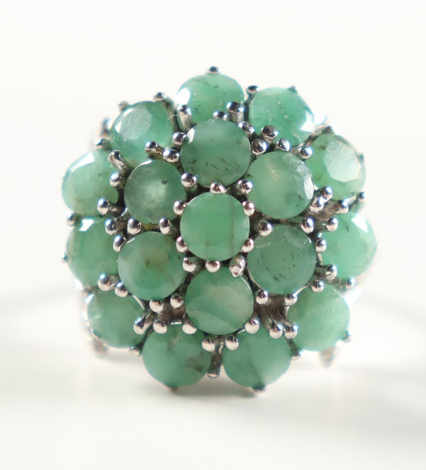 New 2.70 CTW Emerald Ring | Estimated Retail Value: $2,300 (UGL) at PristineAuction.com New 2.70 CTW Emerald Ring | Estimated Retail Value: $2,300 (UGL) at PristineAuction.com