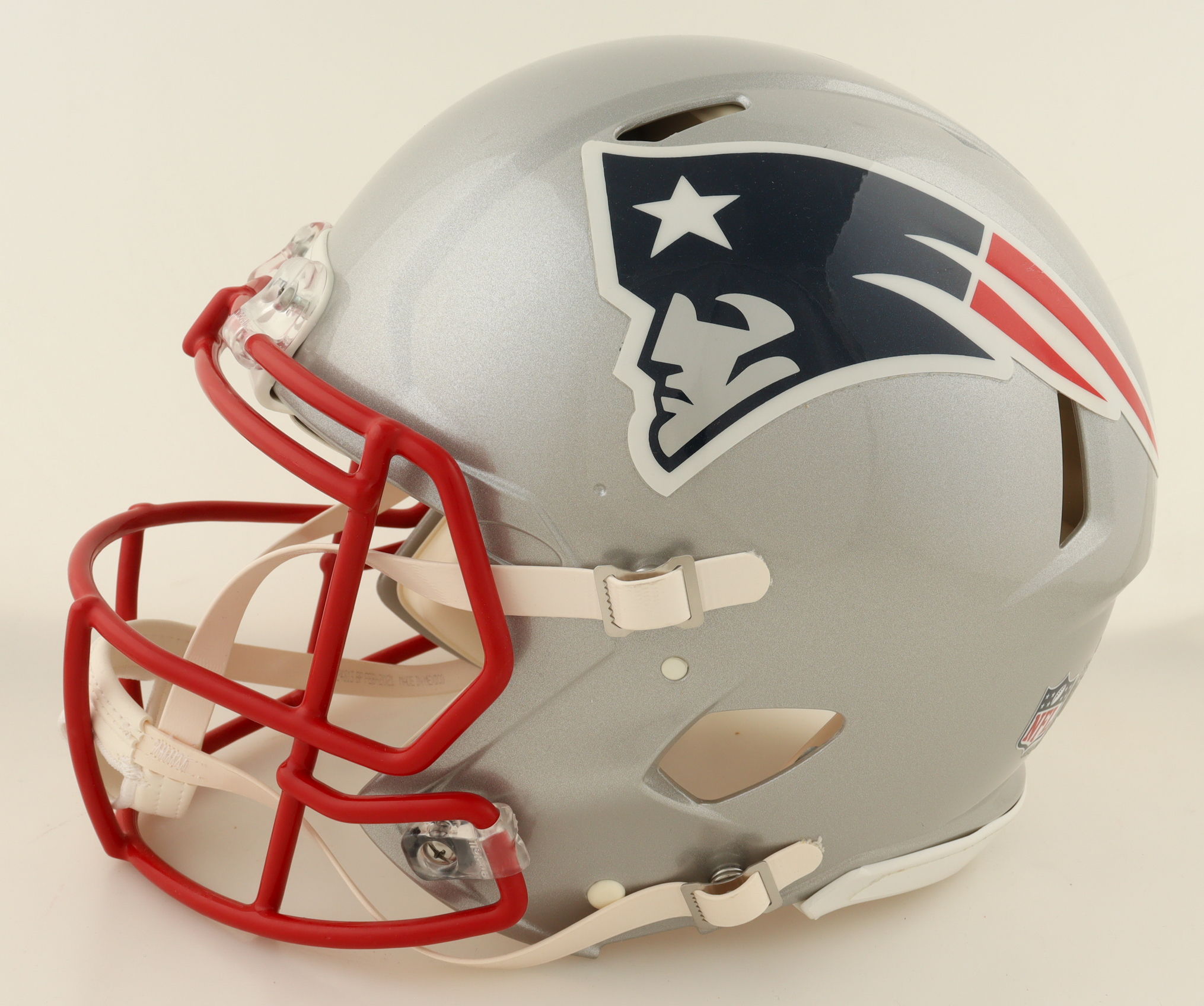 Mac Jones Signed Patriots Full-Size Speed Helmet (Beckett) at PristineAuction.com Mac Jones Signed Patriots Full-Size Speed Helmet (Beckett) at PristineAuction.com