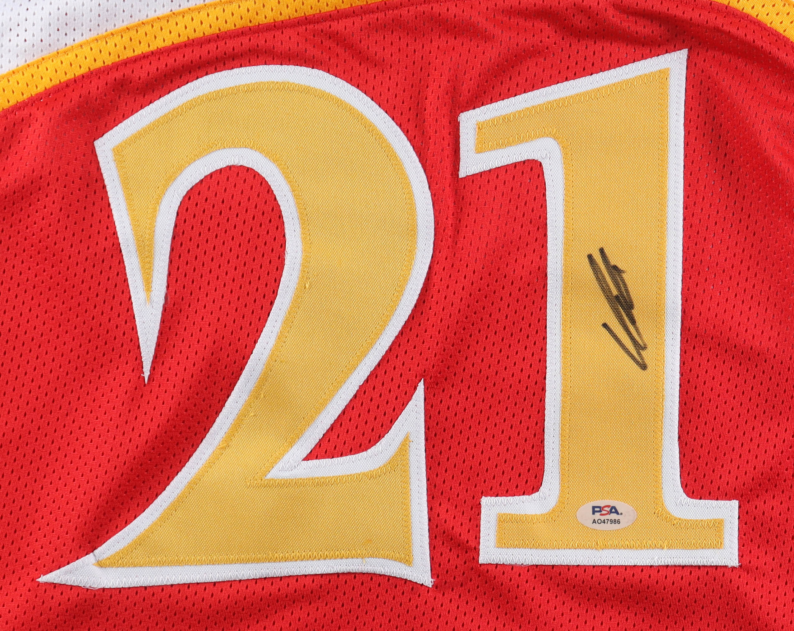 Dominique Wilkins Signed Jersey (PSA) at PristineAuction.com Dominique Wilkins Signed Jersey (PSA) at PristineAuction.com