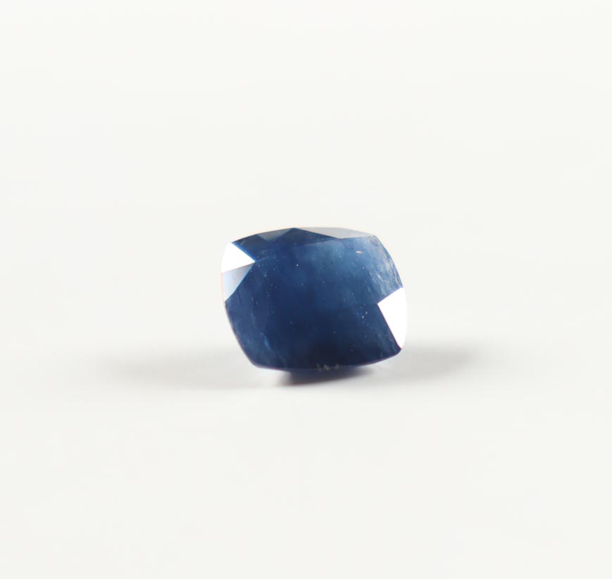 3.34 Carat Loose Natural Sapphire | Estimated Retail Value: $2,800 (UGL) at PristineAuction.com 3.34 Carat Loose Natural Sapphire | Estimated Retail Value: $2,800 (UGL) at PristineAuction.com