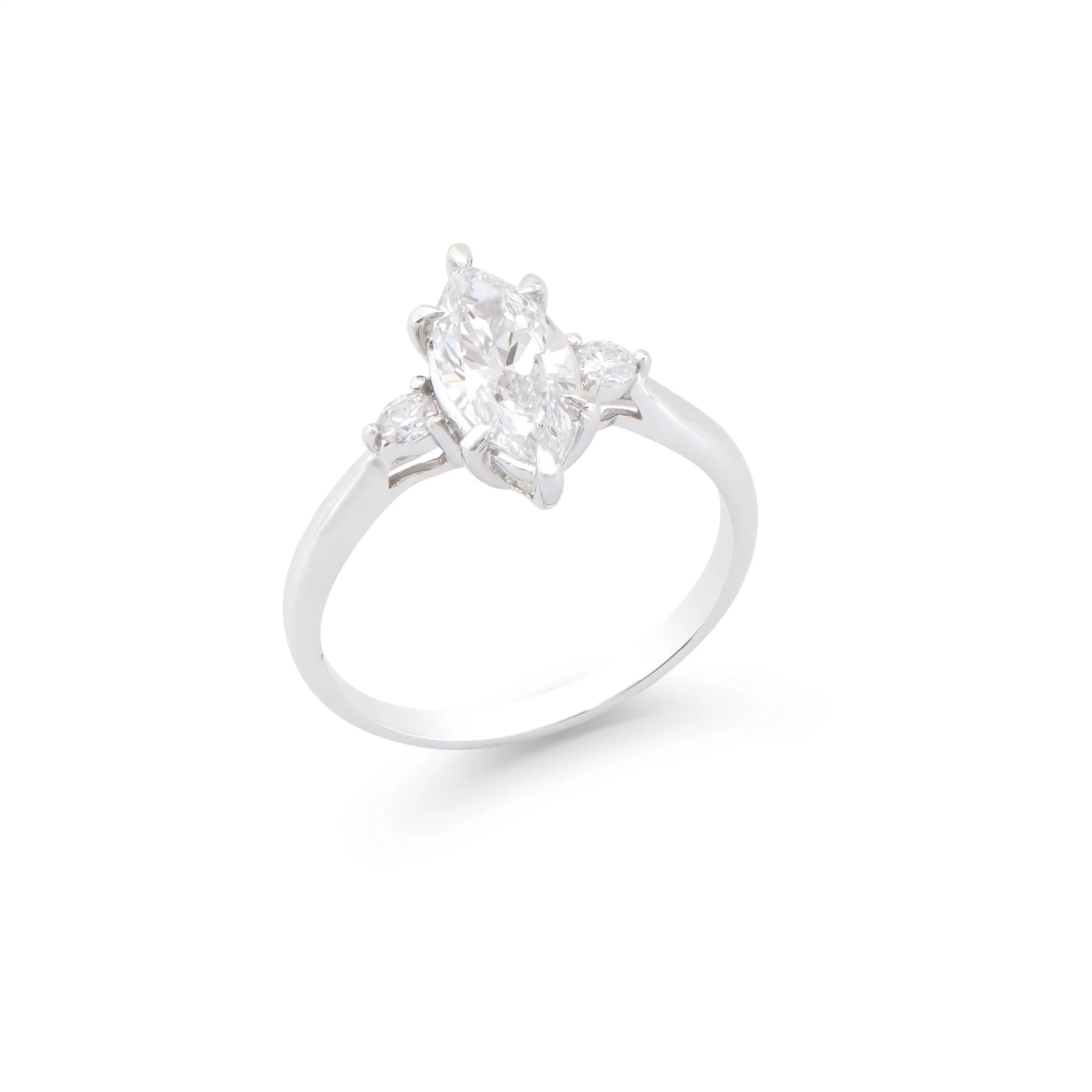 1.25 CTW TOP Lab Grown Diamonds Ring  E-F, VVS2 NEW | Estimated Retail Value: $3,450 (IGI) at PristineAuction.com 1.25 CTW TOP Lab Grown Diamonds Ring  E-F, VVS2 NEW | Estimated Retail Value: $3,450 (IGI) at PristineAuction.com
