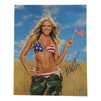 Kelly Kelly Signed 16x20 Photo (WWS) at PristineAuction.com