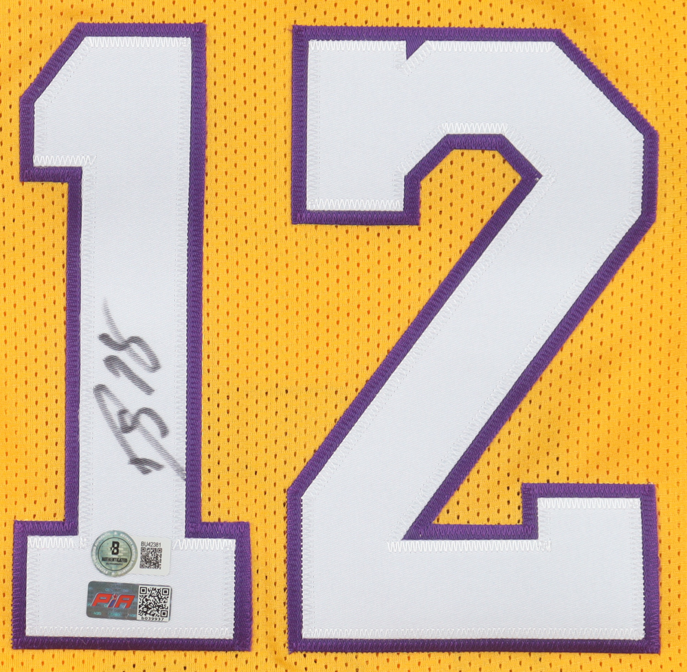 Dwight Howard Signed Jersey (Beckett) at PristineAuction.com Dwight Howard Signed Jersey (Beckett) at PristineAuction.com