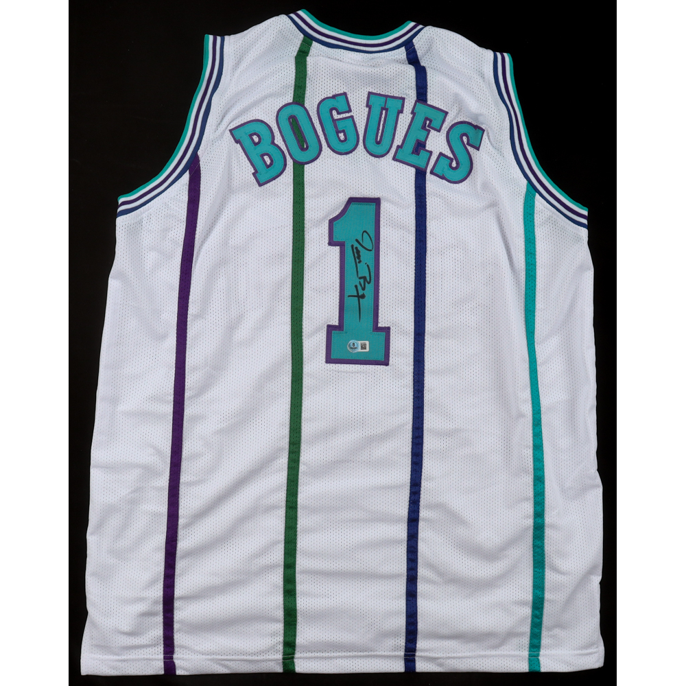 Muggsy Bogues Signed Jersey (Beckett) at PristineAuction.com