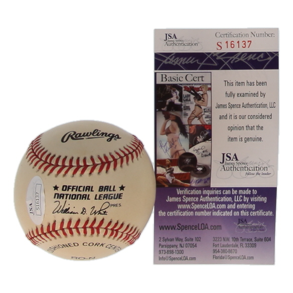 Pete Rose Signed ONL Baseball (JSA) at PristineAuction.com Pete Rose Signed ONL Baseball (JSA) at PristineAuction.com
