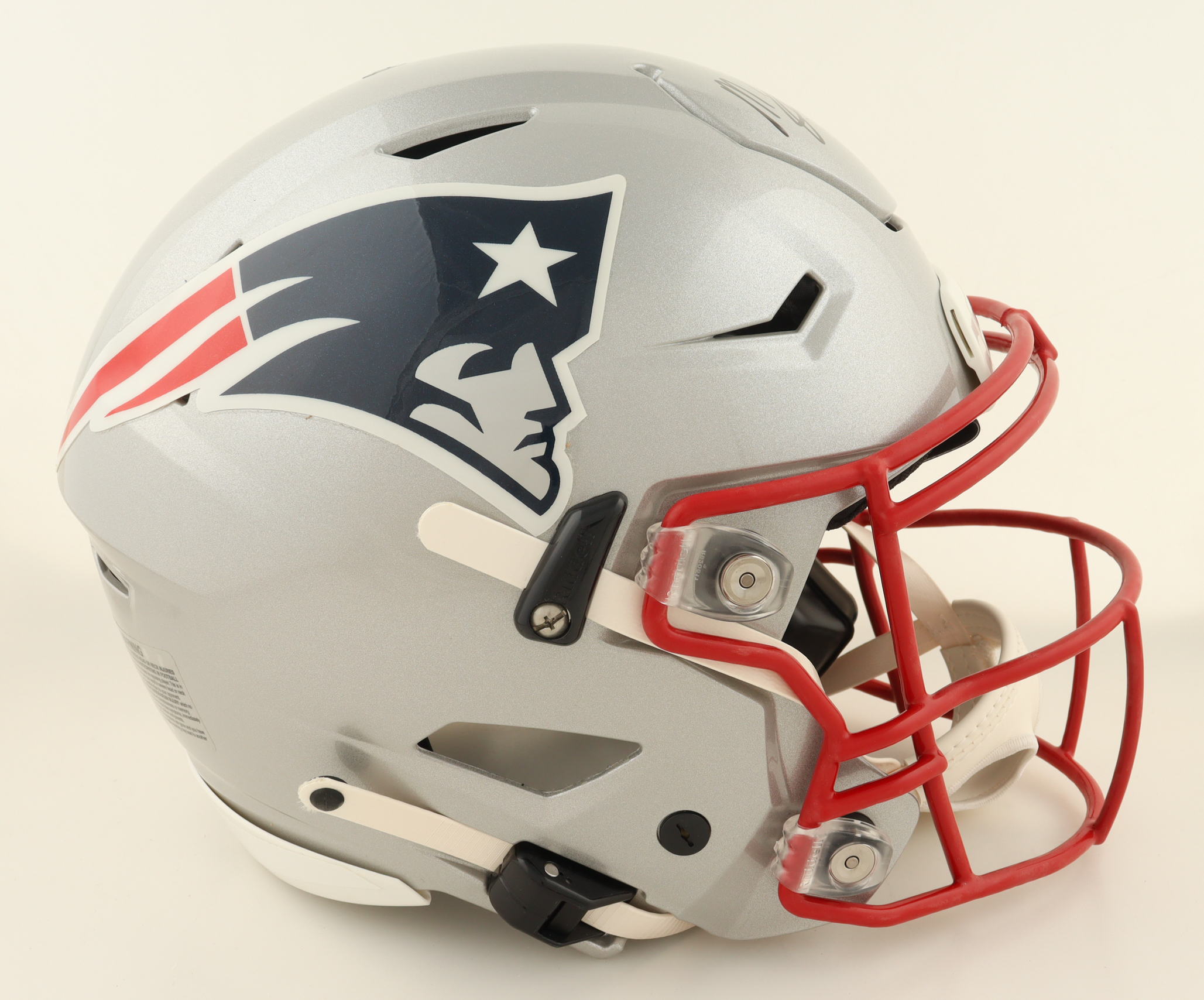 Mac Jones Signed Patriots Full-Size Authentic On-Field SpeedFlex Helmet (Beckett) at PristineAuction.com Mac Jones Signed Patriots Full-Size Authentic On-Field SpeedFlex Helmet (Beckett) at PristineAuction.com