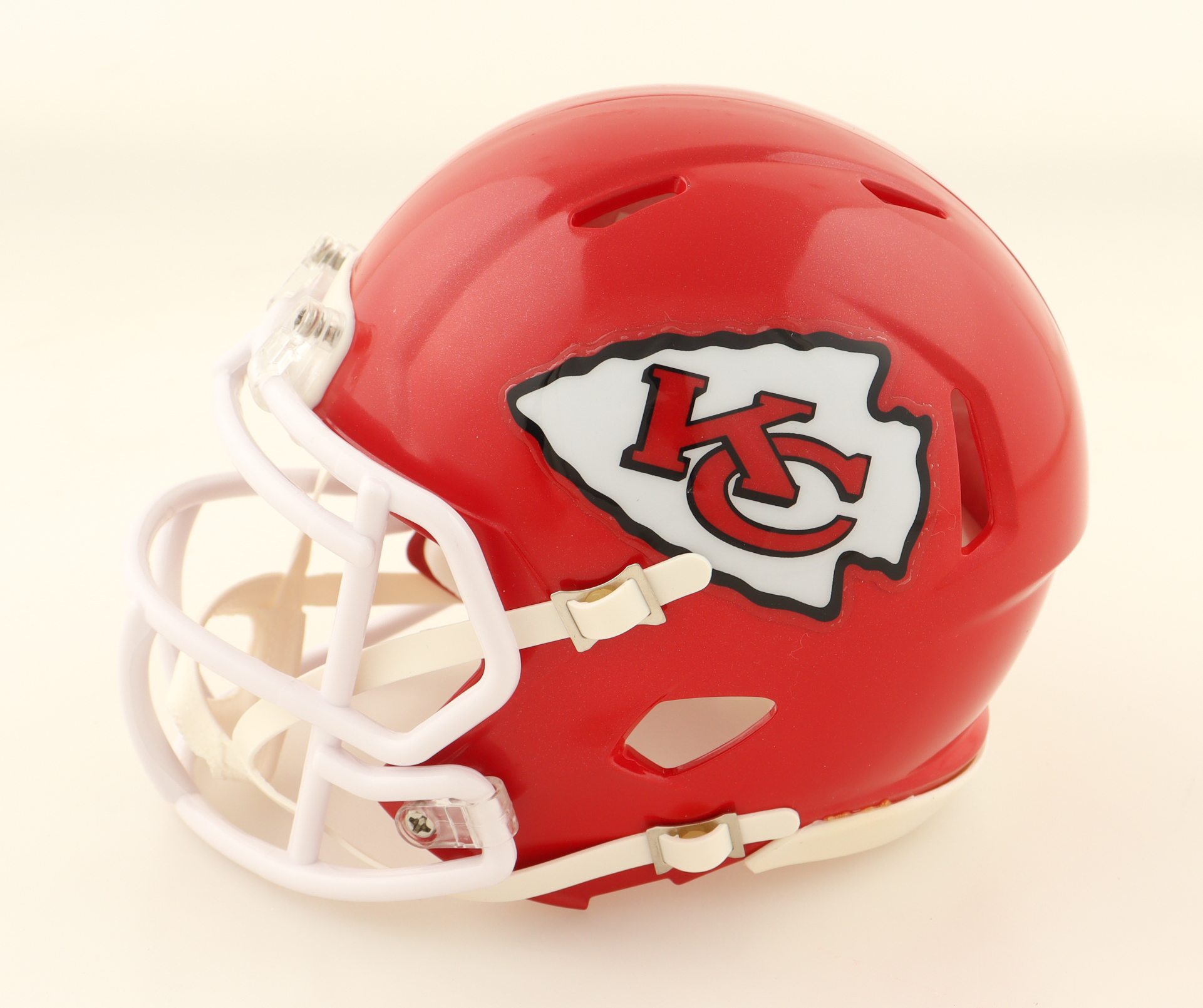 Patrick Mahomes Sr. Signed Chiefs Speed Mini Helmet Inscribed "Who's Your Daddy?" (Beckett) at PristineAuction.com Patrick Mahomes Sr. Signed Chiefs Speed Mini Helmet Inscribed "Who's Your Daddy?" (Beckett) at PristineAuction.com