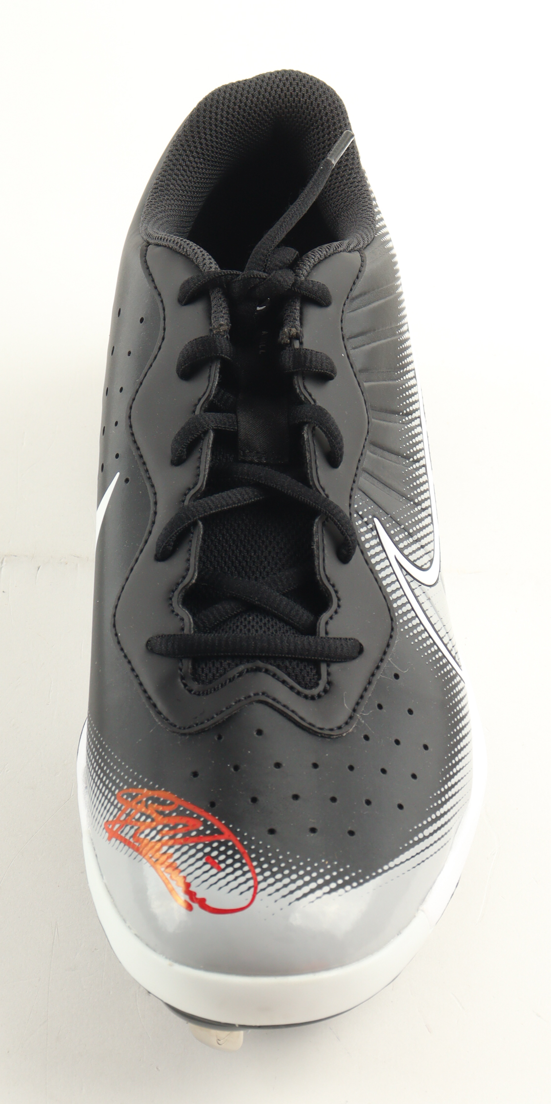 Bartolo Colon Signed Nike Cleat (JSA) at PristineAuction.com Bartolo Colon Signed Nike Cleat (JSA) at PristineAuction.com