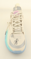 D'Angelo Russell Signed Li-Ning Way of Wade Basketball Shoe (Beckett) at PristineAuction.com