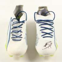 Christian Pulisic Signed Pair of Puma Soccer Cleats (JSA) at PristineAuction.com