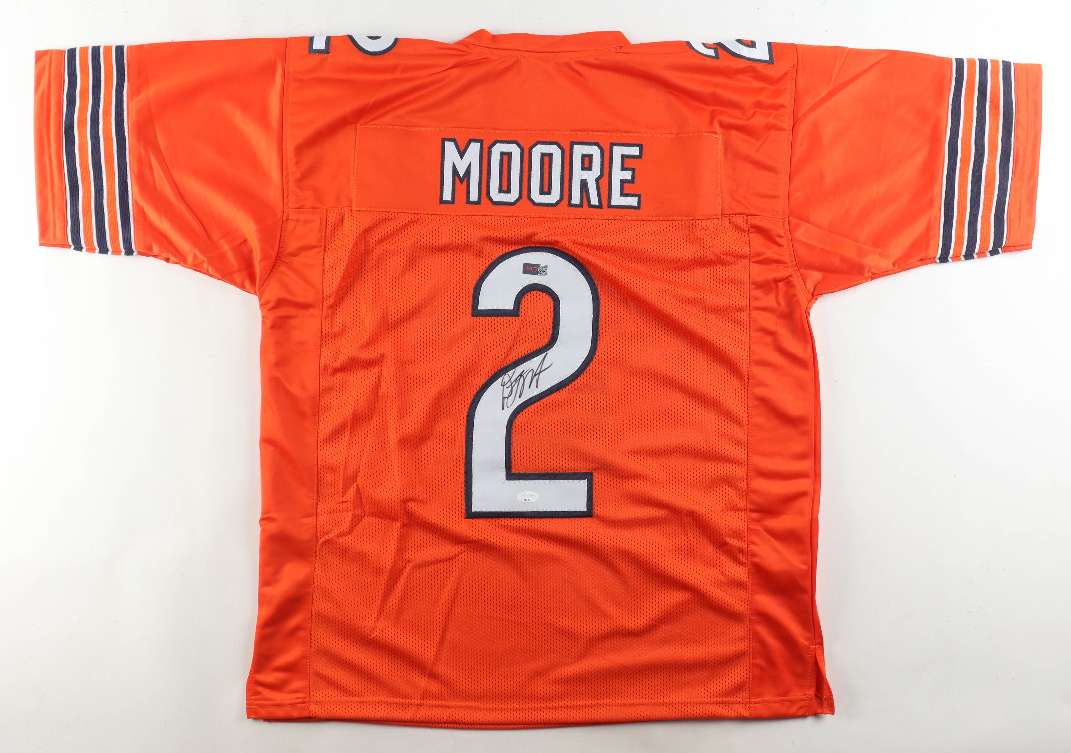 D. J. Moore Signed Jersey (JSA) at PristineAuction.com D. J. Moore Signed Jersey (JSA) at PristineAuction.com