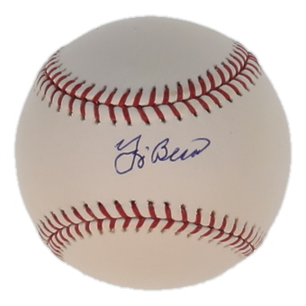 Yogi Berra Signed OML Baseball (Beckett) at PristineAuction.com Yogi Berra Signed OML Baseball (Beckett) at PristineAuction.com