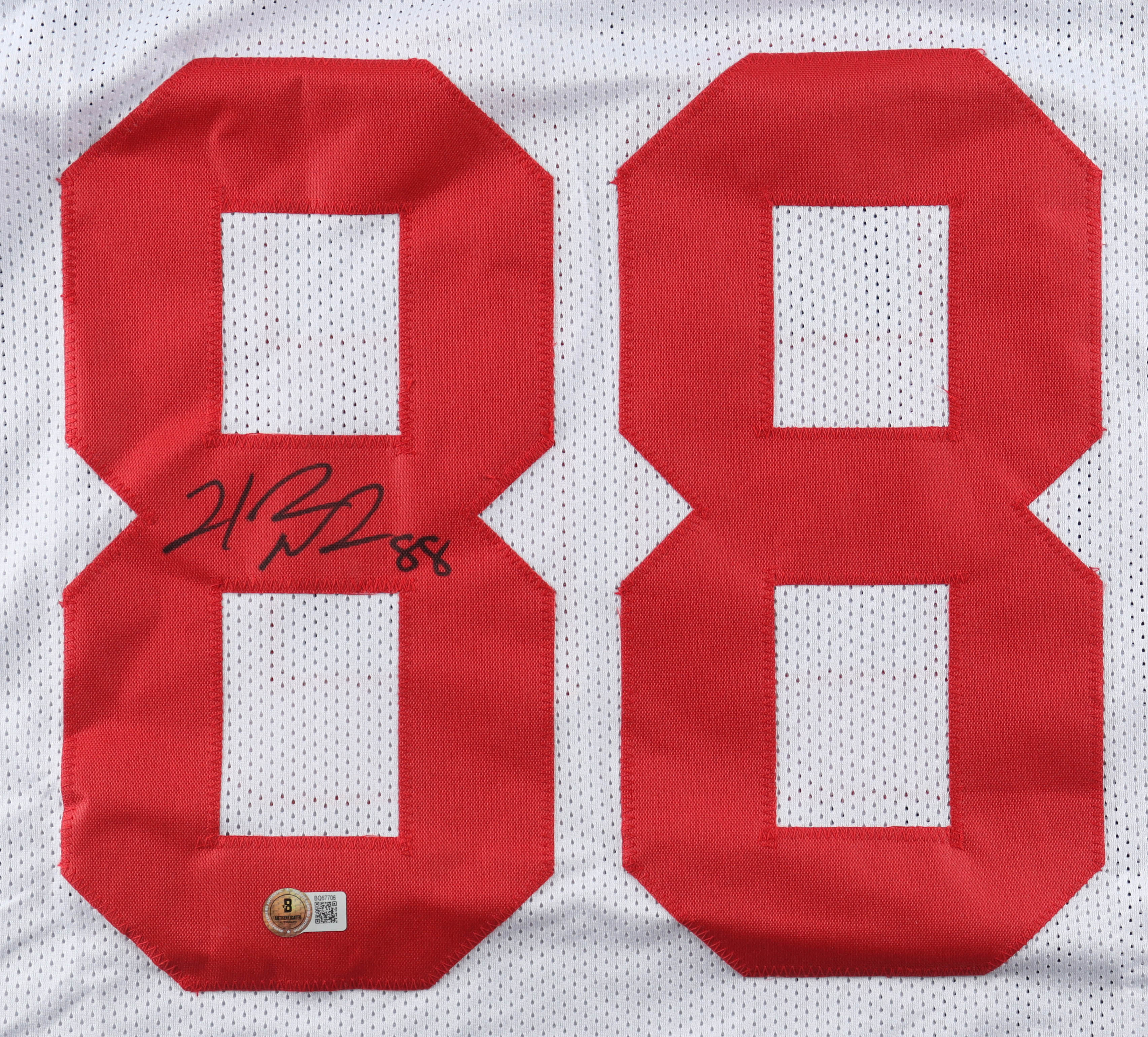 Hakeem Nicks Signed Jersey (Beckett) at PristineAuction.com Hakeem Nicks Signed Jersey (Beckett) at PristineAuction.com