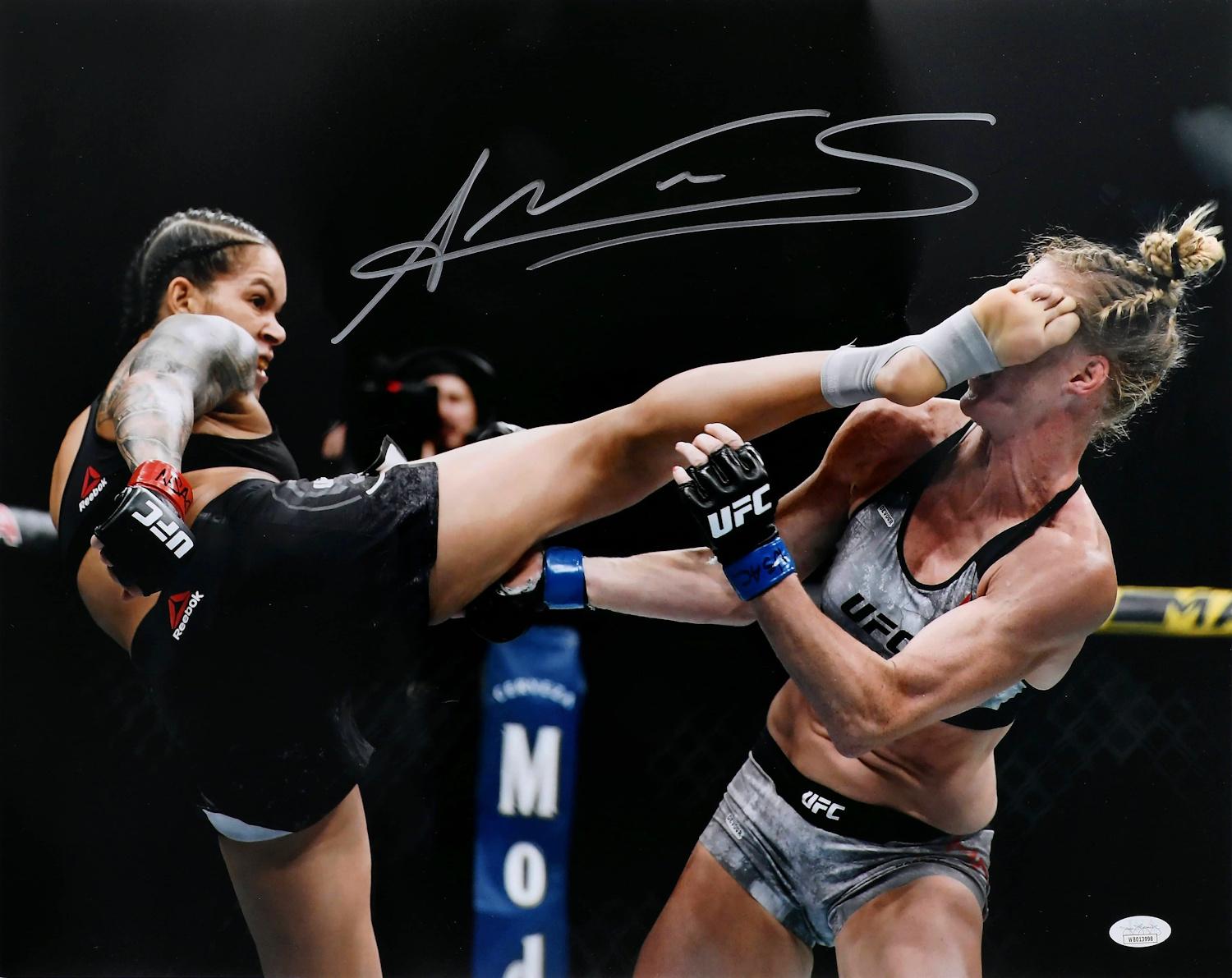Amanda Nunes Signed UFC 16x20 Photo (JSA) at PristineAuction.com Amanda Nunes Signed UFC 16x20 Photo (JSA) at PristineAuction.com